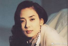 邝美云